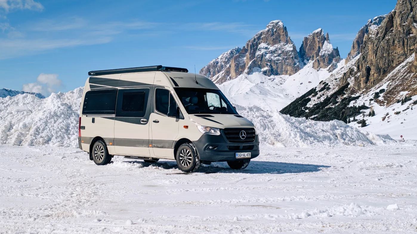 Robeta Womondo Pegasus Mercedes